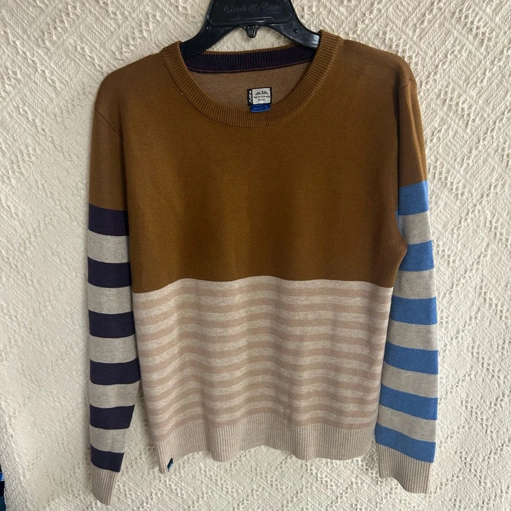 Kavu Brown Crewneck Sweater with Blue and Navy Stripe Sleeves - Picture 3 of 3